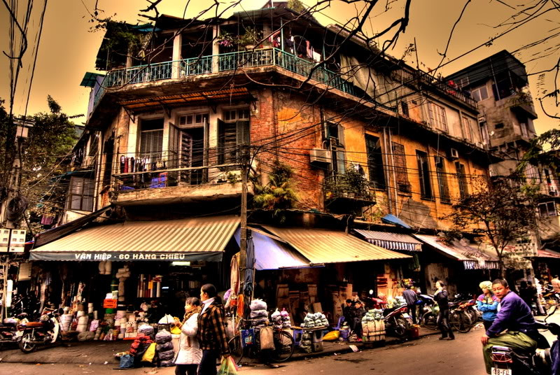 Cùng khám phá tour du lịch phố cổ Hà Nội, hé lộ những điều “không cũ” về những thứ “không mới”