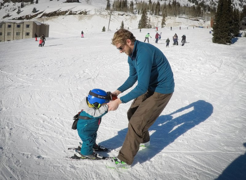 Hướng dẫn trượt tuyết Ski sơ cấp dành cho trẻ