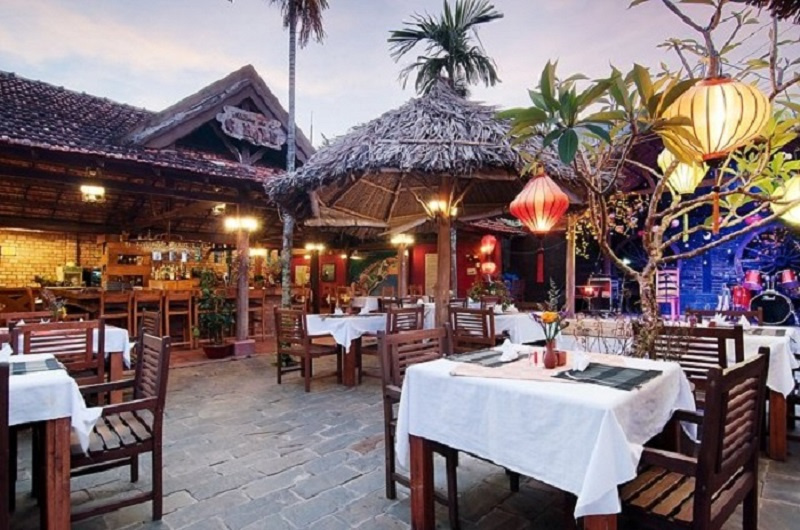 Review 30+ nhà hàng, quán ăn ngon ở Phú Quốc giá rẻ “ĂN NO BỤNG”