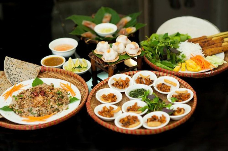 Khám phá nét đặc trưng của văn hóa ẩm thực miền Trung
