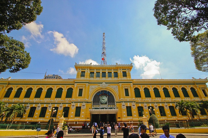 Khám phá những công trình kiến trúc cổ ở Sài Gòn được check in nhiều nhất