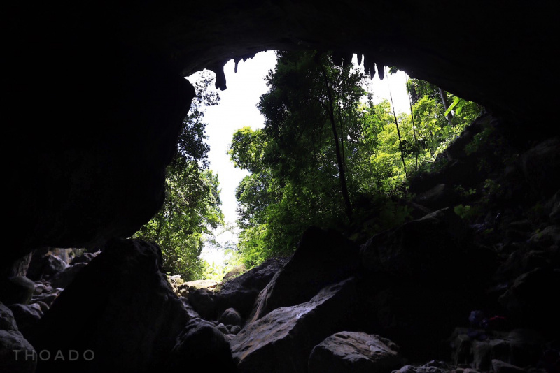 Hang Va, hang Nước Nứt - những trải nghiệm khác biệt