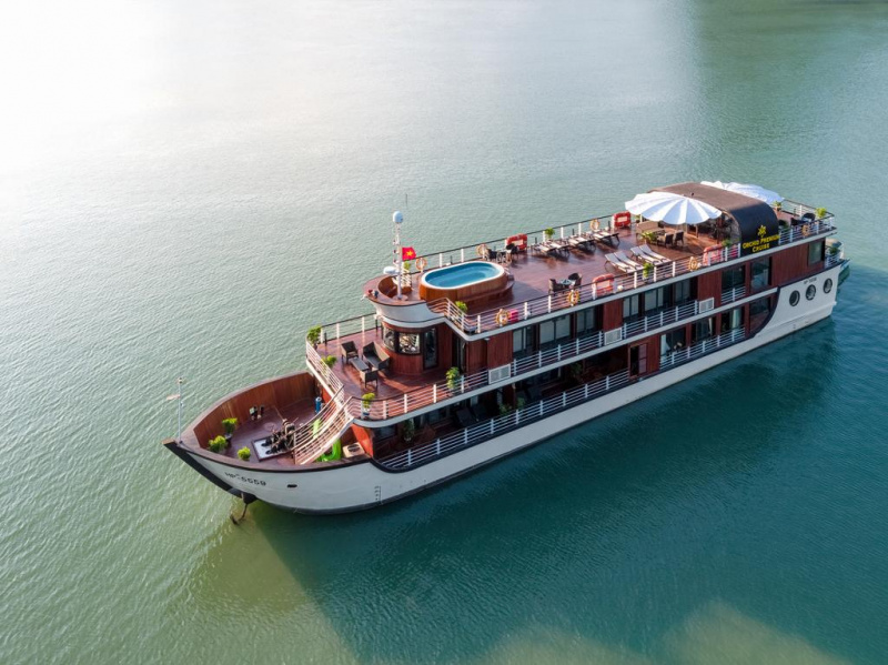 Review du thuyền Orchid Premium Cruises Hạ Long có gì đáng trải nghiệm?