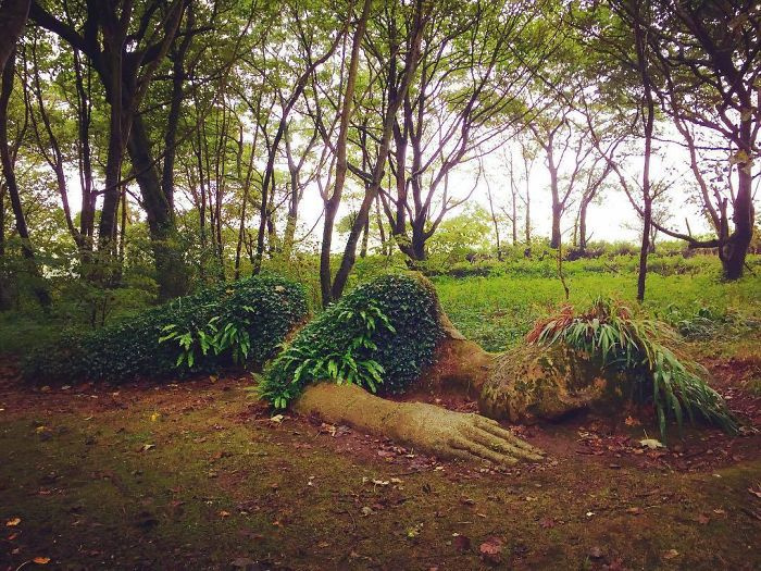 du lịch Anh, Lost Gardens of Heligan, Tượng Mud Maid