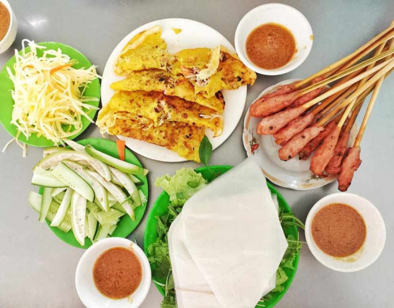 Món ăn trưa ngon Đà Nẵng, du lịch Đà Nẵng