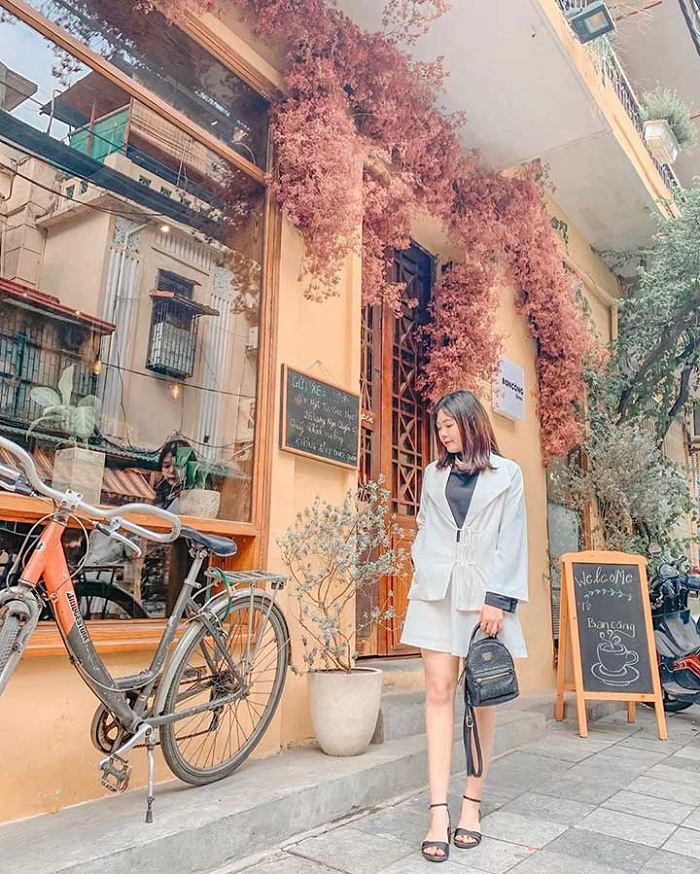 Top 5 quán cafe tone vàng ở Hà Nội ‘cực xinh’ tha hồ giới trẻ sống ảo