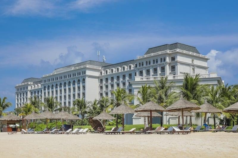 Top khách sạn 5 sao Phú Quốc có bể bơi đẹp du khách không thể bỏ qua