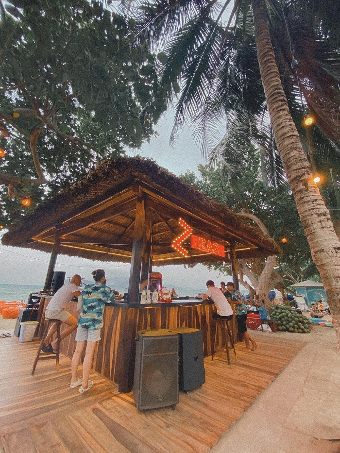 Nha Trang Travel, Na Trang Experience, Destination Bena Trang, Zed Beach and Trang, Sea Cafe, Zed Beach and Trang