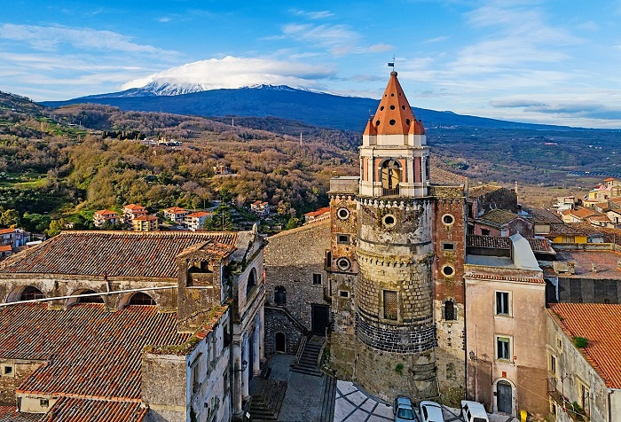 du lịch Italia, chuyện lạ bốn phương, Thị trấn Castiglione di Sicilia