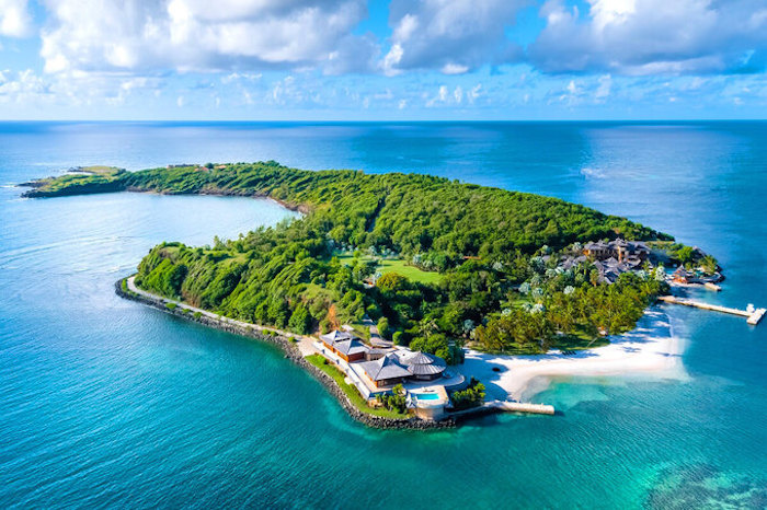 Cận cảnh vẻ đẹp tuyệt mỹ của hòn đảo Calivigny nơi vợ cũ Bill Gates ‘đi trốn’ hậu ly hôn
