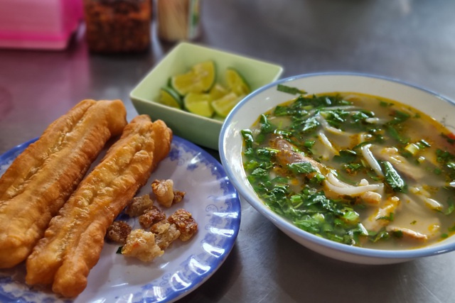bánh canh cá lóc, vùng ven Đà Nẵng