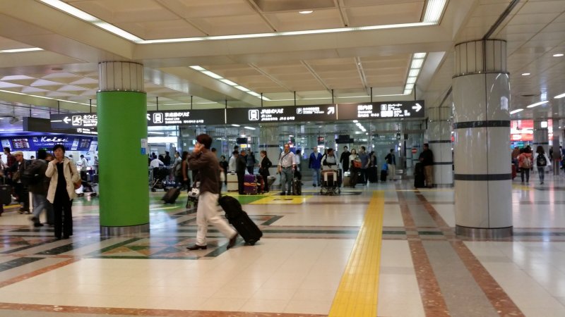So sánh Narita Express với Skyliner
