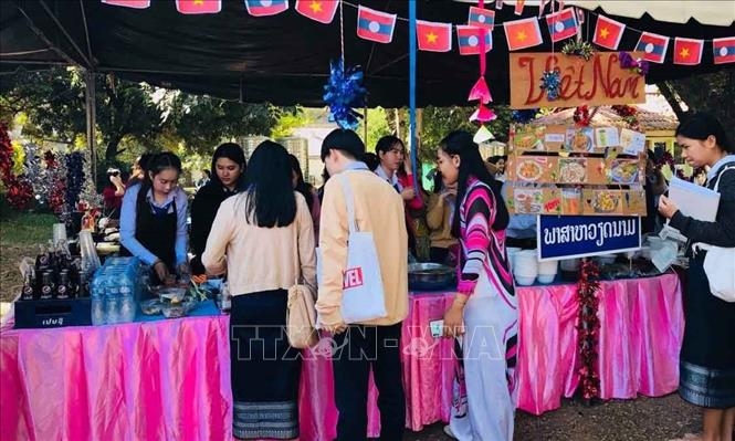 Vietnamese culinary culture introduced in Laos