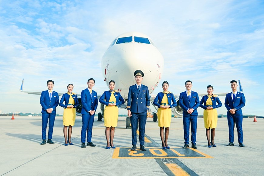 Vietravel Airlines announces uniforms, IATA symbol