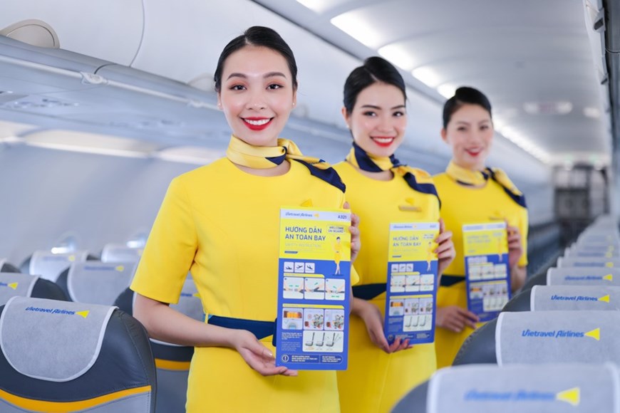 Vietravel Airlines announces uniforms, IATA symbol, Vietravel Airlines announces uniforms, Vietravel Airlines, Vietnam News, VietnamPlus, Vietnam
