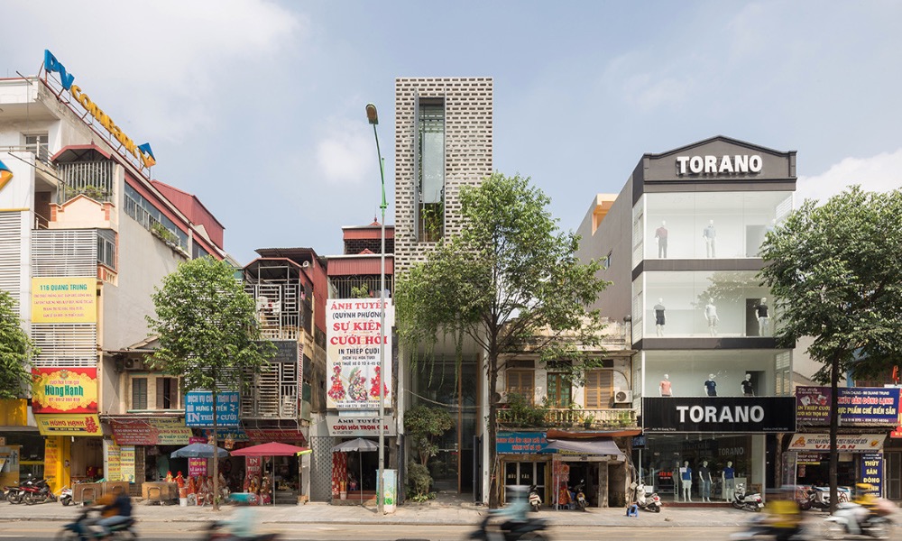 Hanoi tube house gets Australian architecture award for best interiors