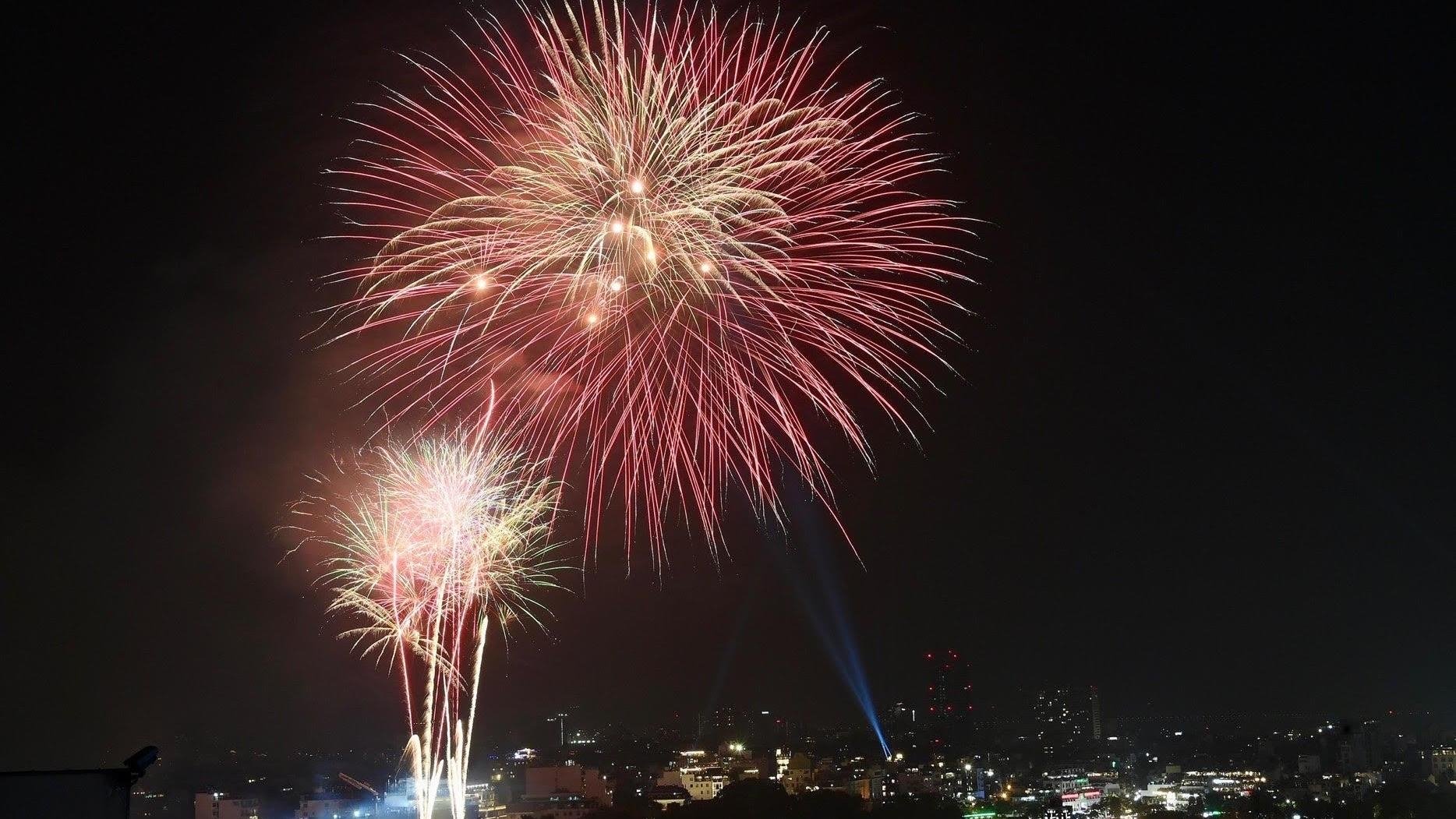 Jubilant New Year celebrated around the country