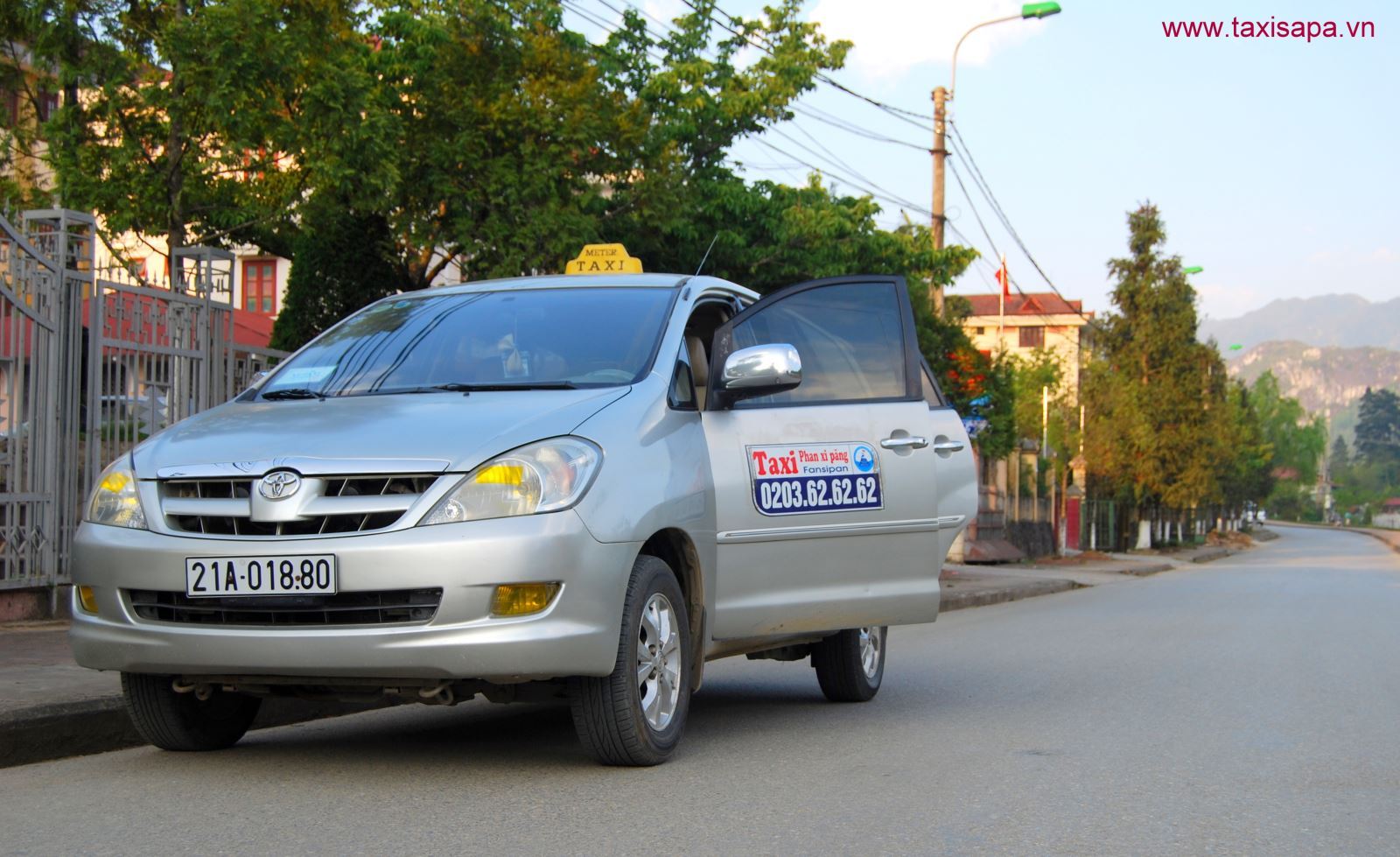 Top 13 Hãng taxi Sapa – Lào Cai uy tín giá rẻ đưa đón bến xe tốt nhất 
