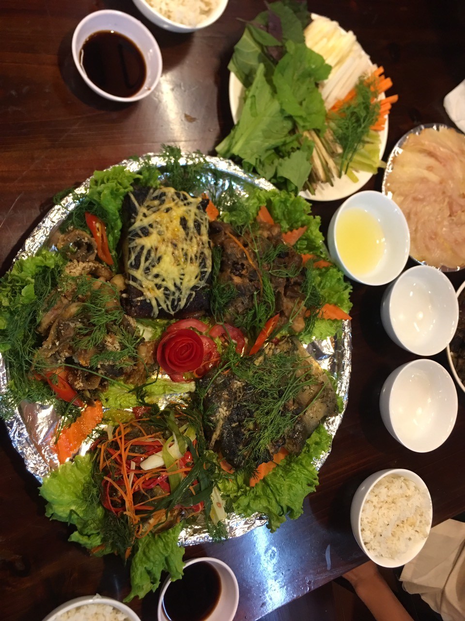 “Đánh chén no nê” với nhà hàng chuyên đặc sản núi rừng Sapa ngon ngất ngây 