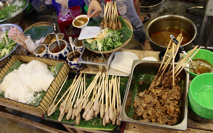                           Mua sắm, ăn uống thả ga ở chợ phiên cuối tuần tại Đà Nẵng                      