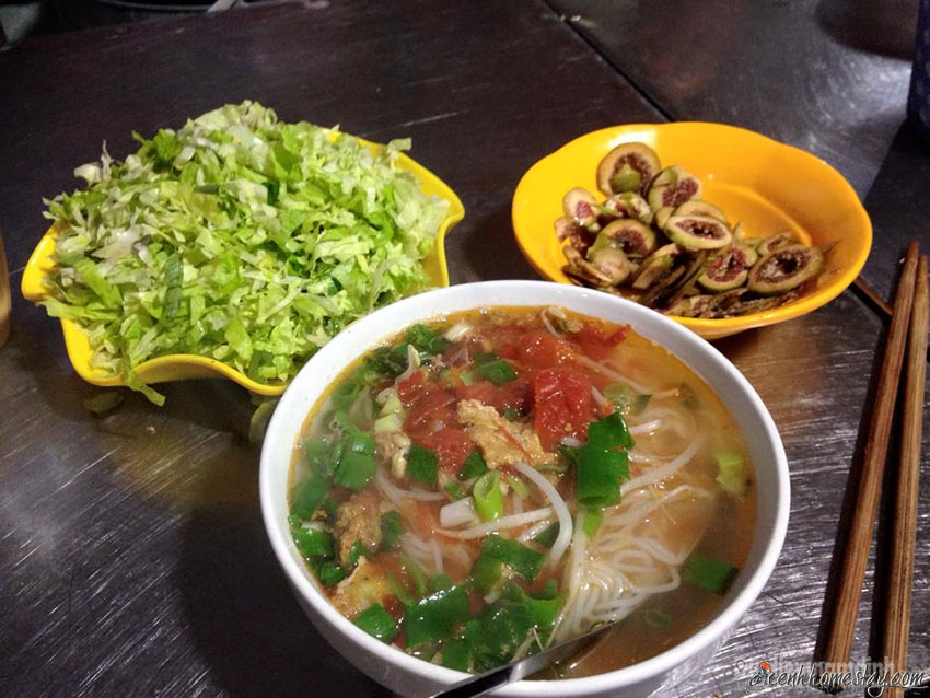Top 20 Nhà hàng quán ăn ngon Nam Định nổi tiếng đông khách nhất 