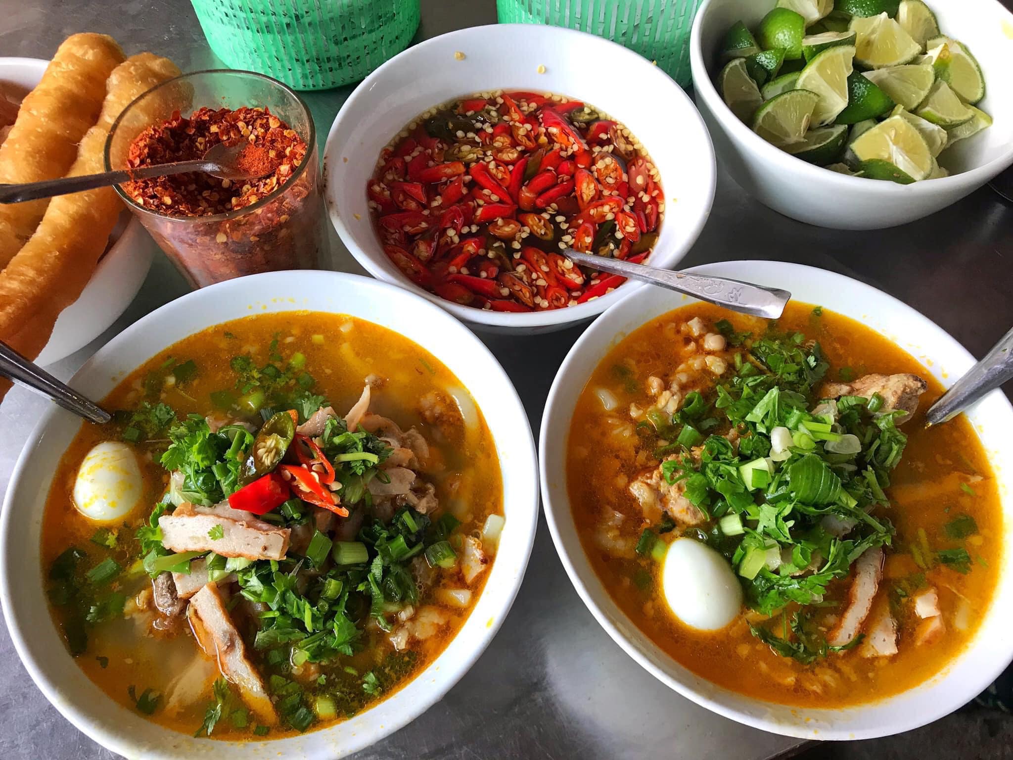 Top 10 Quán bánh canh ruộng Đà Nẵng giá bình dân ngon nhất vùng 