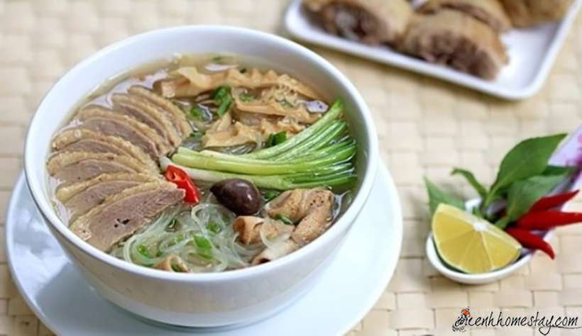 Top 31 Món ngon + quán ăn ngon Hạ Long nổi tiếng giá cả bình dân 