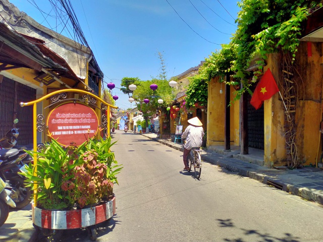 Hoi An empty due to Covid-19