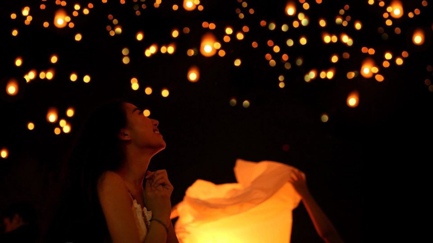Kinh nghiệm du lịch Chiang Mai ngắm đèn trời trong lễ hội Loy Krathong, Yi Peng