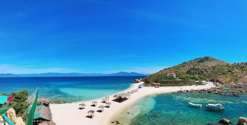 Review bãi biển đôi tại đảo Yến – Hòn Nội Nha Trang