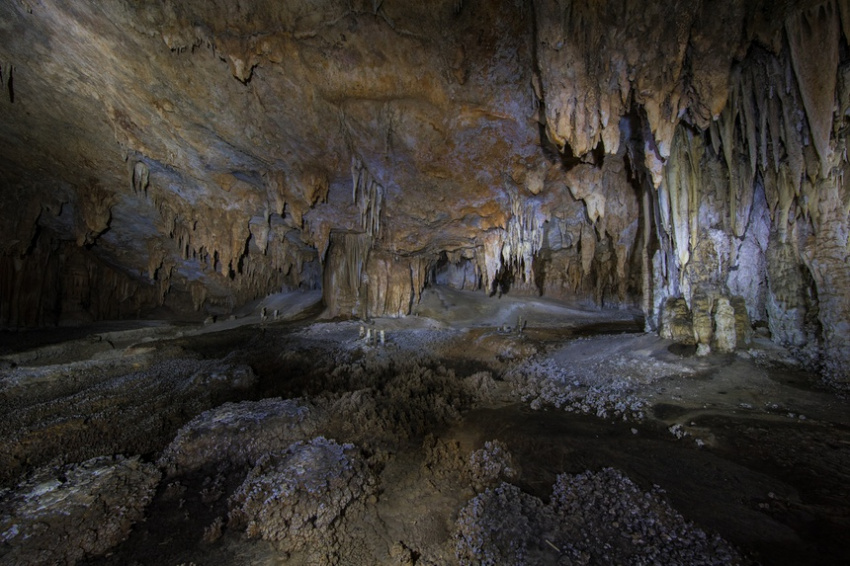cẩm nang phượt, kinh nghiệm phượt, khám phá hang động 5 triệu năm tuổi ít ai biết ngay tại quảng bình việt nam