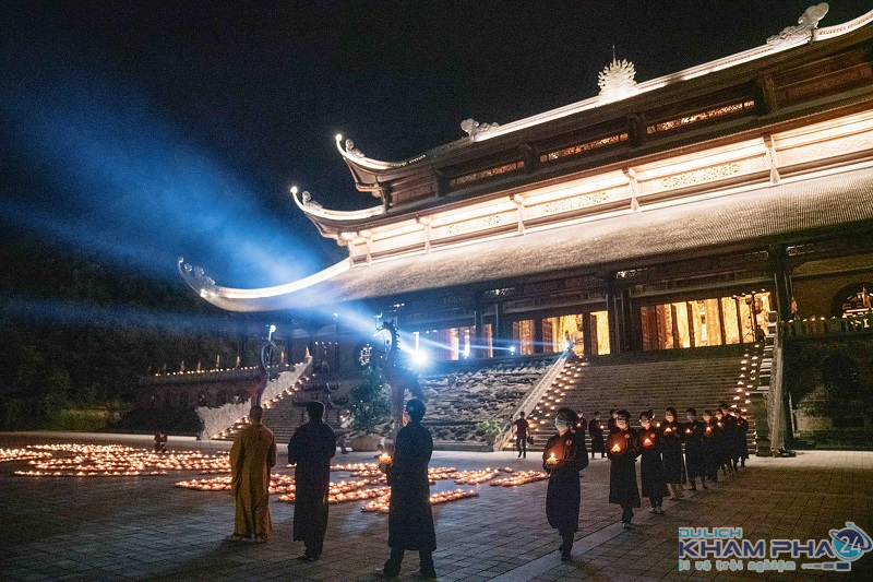 Kinh nghiệm đi Chùa Tam Chúc 2021 ngôi chùa lớn nhất thế giới