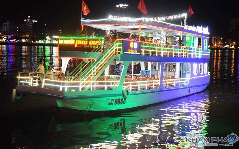 Du thuyền Phú Quý Đà Nẵng hướng dẫn mua vé khuyến mãi
