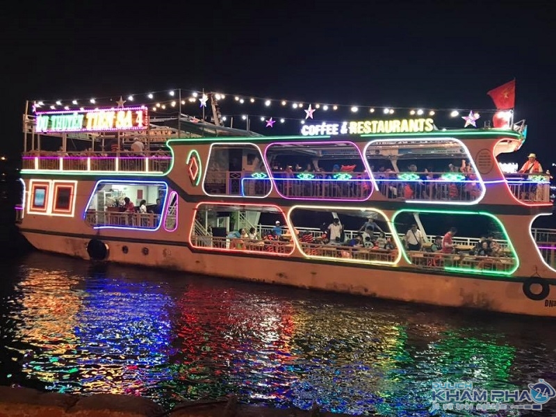 Du thuyền Tiên Sa Đà Nẵng – Lịch trình, giá vé mới nhất 2021