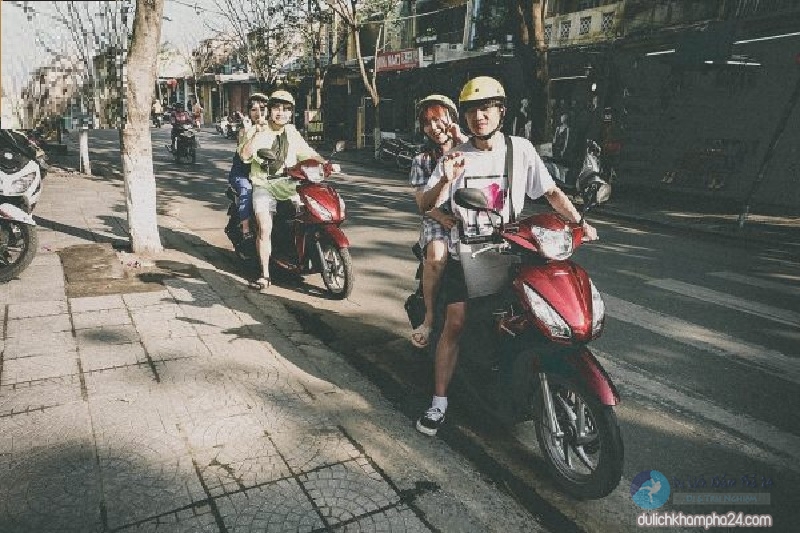 HỎI ĐÁP – Có nên đi du lịch Hội An bằng xe máy không?