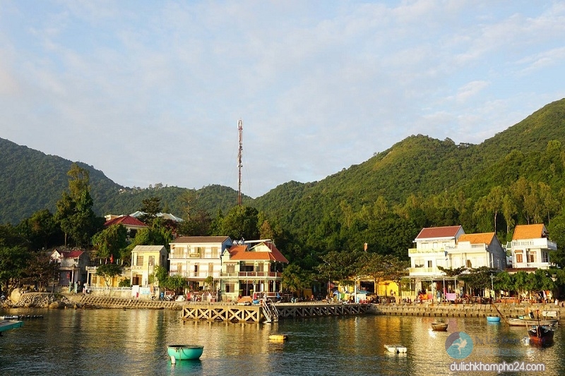 Tổng quan về Bãi Làng Cù Lao Chàm – Nét đẹp hoang sơ biển đảo