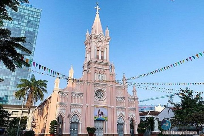 Top 7 Nhà Thờ Đà Nẵng lớn và đẹp nhất không thể không ghé thăm, nhà thờ ở Đà Nẵng