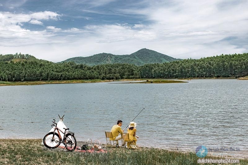 Hồ Hòa Trung nơi cắm trại đẹp như tranh vẽ tại Đà Nẵng, hồ Hòa Trung