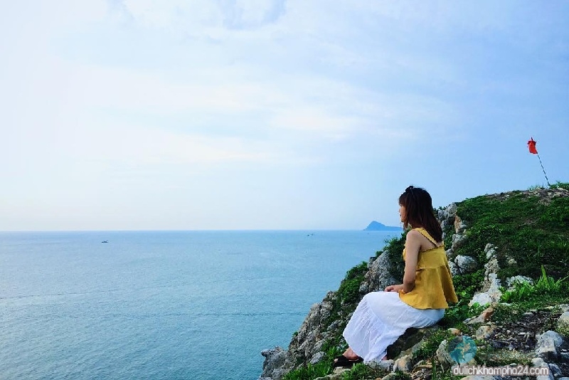 Kinh nghiệm du lịch Quan Lạn tự túc 2021 nổi tiếng Quảng Ninh, biển Quan Lạn, đảo Quan Lạn