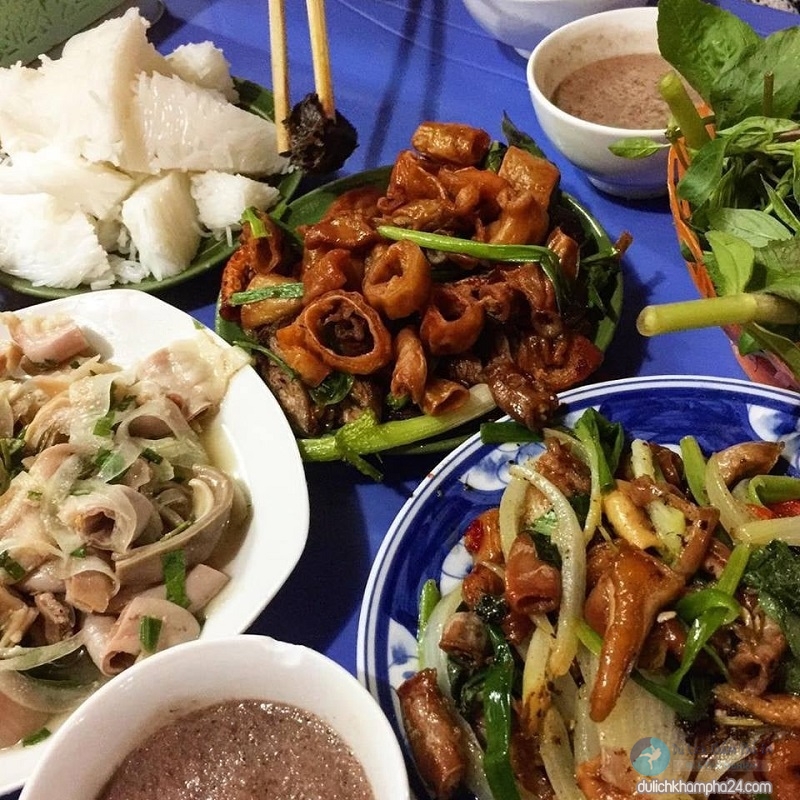 Danh sách 25 quán ăn đêm Hà Nội với nhiều món ngon khó cưỡng, ăn đêm Hà Nội, ăn khuya, đồ ăn, quán ăn