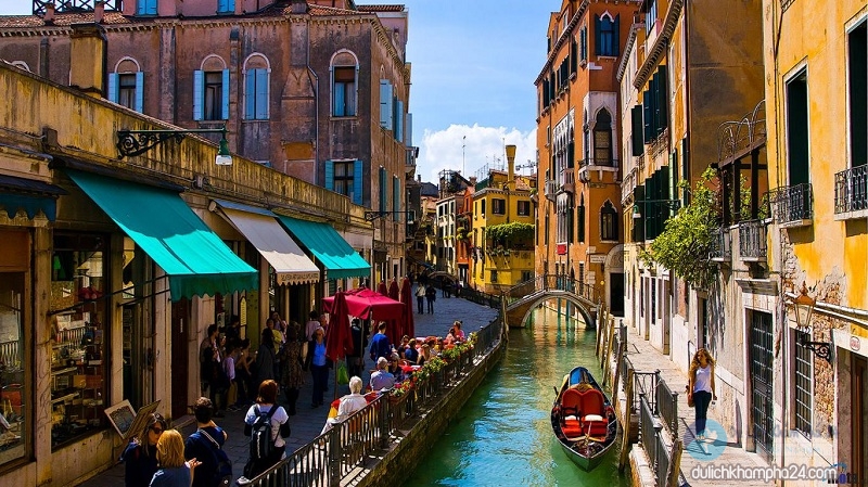 Kinh nghiệm du lịch Italia (Ý) tự túc 2020 “giá rẻ” ăn chơi thả ga