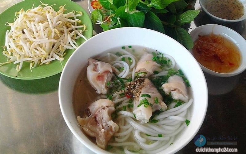 Top 13+ món ăn ngon ở Tây Ninh hấp dẫn, giá rẻ kèm địa chỉ