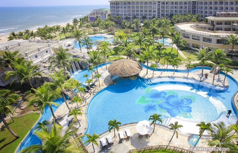 TOP 16 Khách Sạn Resort có bãi biển riêng Đà Nẵng – Ưu đãi hôm nay, resort 5 sao đà nẵng