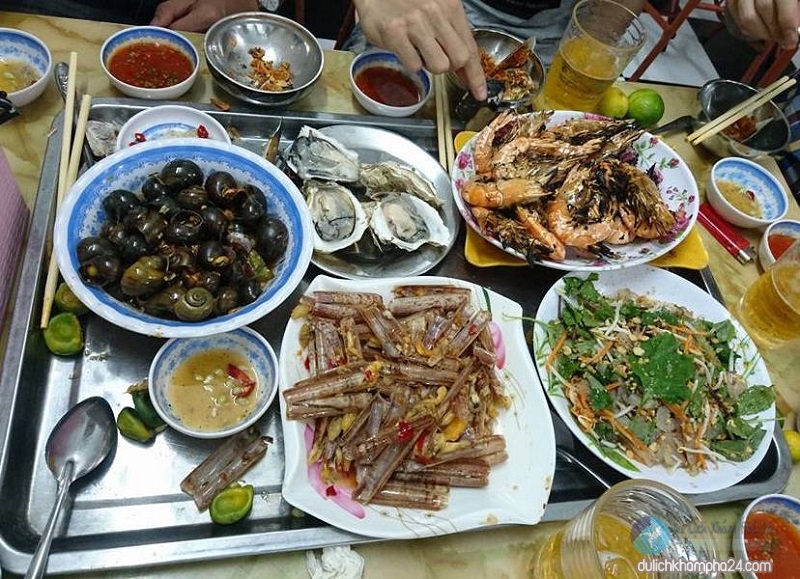“Đu đưa” tại biển Hà My Hội An, top 10 bãi biển đẹp nhất Châu Á