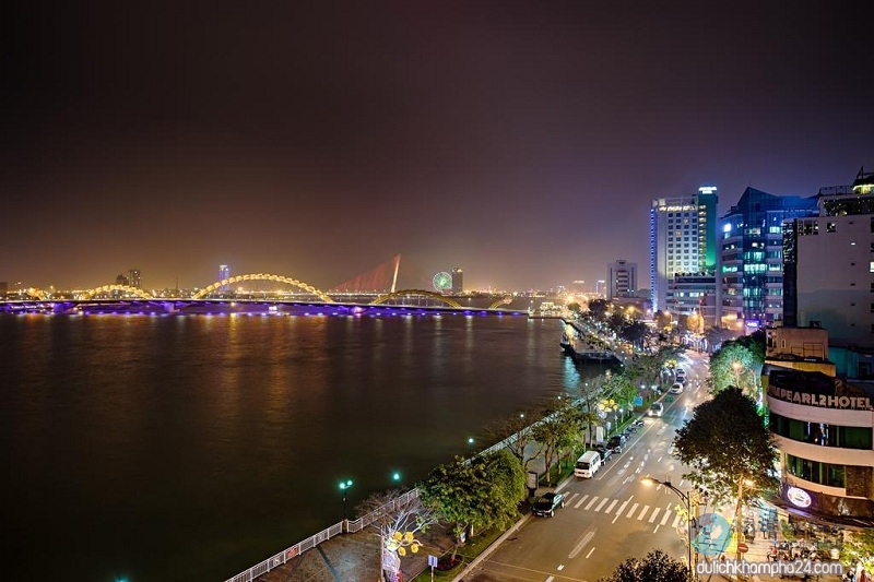 TOP 13 khách sạn đường Bạch Đằng Đà Nẵng giá rẻ, view đẹp nên ở