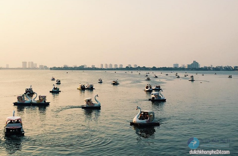 Ghé thăm hồ Tây Hà Nội cảm nhận chút thanh bình giữa phố thị