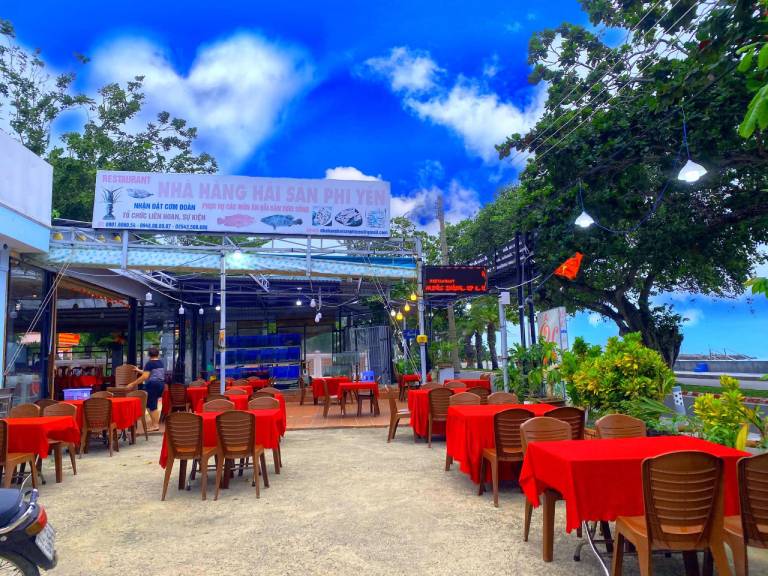 top 7 nhà hàng hải sản ngon nức tiếng tại côn đảo