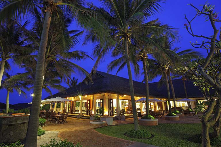 TRE Restaurant Quy Nhơn – Nhà hàng sang trọng, view đẹp, thức ăn ngon