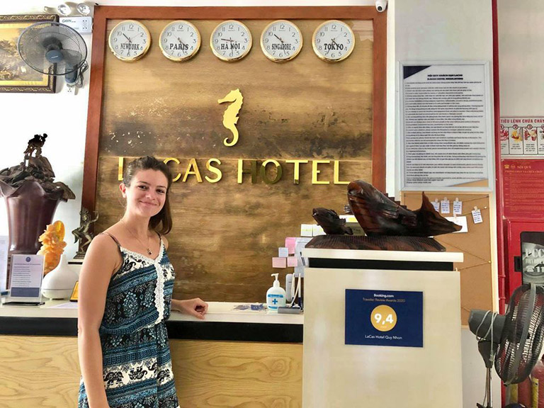 lacas hotel quy nhơn – khách sạn đẹp, gần biển nên chọn