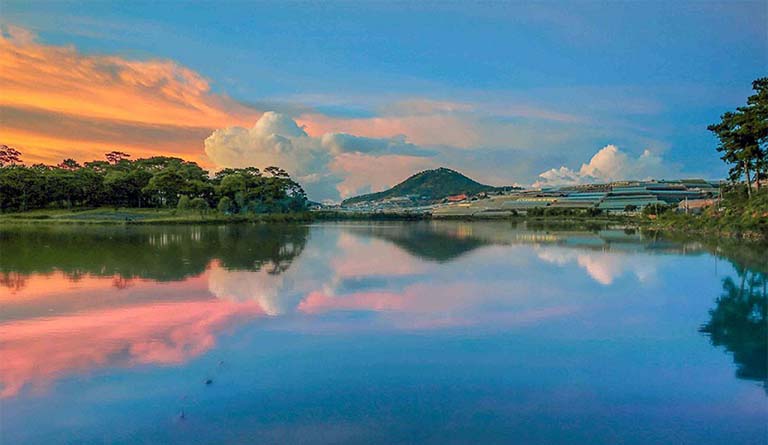 Hồ Than Thở Đà Lạt – Cảnh sắc thiên nhiên đẹp nao lòng du khách